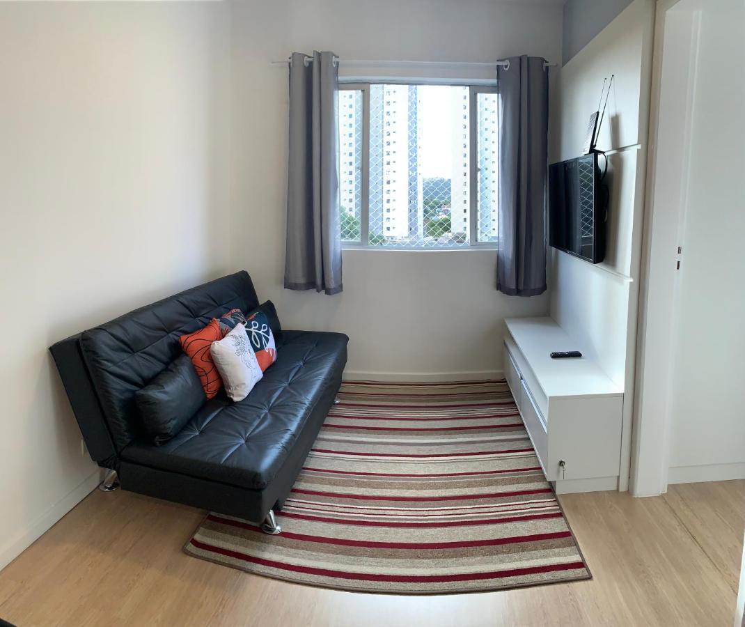 505 - Lindo 1 Decorado No Bigorrilho Com Todos Utensilios. ótima Lozalização. Apartamento